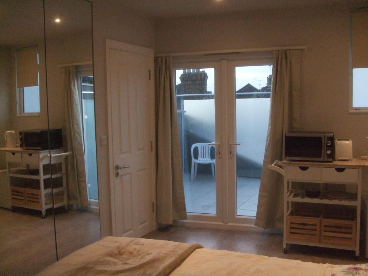 Fulham Bnb Londen Buitenkant foto